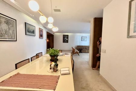 Apartamento à venda com 190m², 3 quartos e 1 vaga Apartamento à venda com 190m², 3 quartos e 1 vagaSala de Jantar