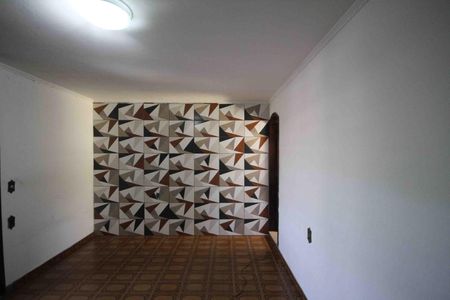 Casa para alugar com 220m², 3 quartos e 2 vagasSuite