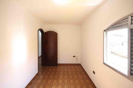 Casa para alugar com 220m², 3 quartos e 2 vagasQuarto