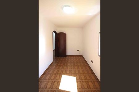 Casa para alugar com 220m², 3 quartos e 2 vagasQuarto