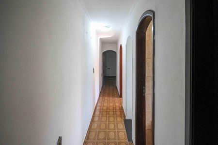 Casa para alugar com 220m², 3 quartos e 2 vagasCorredor