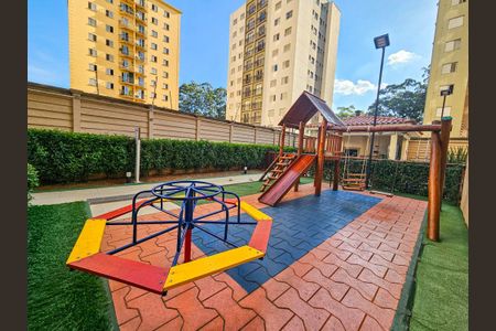 Apartamento à venda com 33m², 2 quartos e sem vagaÁrea comum - Playground