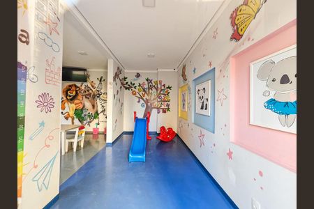 Apartamento à venda com 33m², 2 quartos e sem vagaÁrea comum - Playground