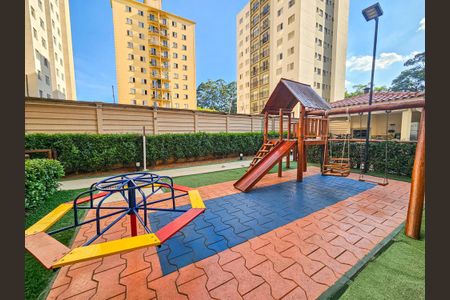 Apartamento à venda com 33m², 2 quartos e sem vagaÁrea comum - Playground