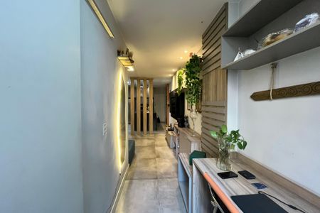 Apartamento à venda com 67m², 1 quarto e sem vaga Apartamento à venda com 67m², 1 quarto e sem vagaSala