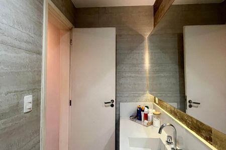 Apartamento à venda com 67m², 1 quarto e sem vaga Apartamento à venda com 67m², 1 quarto e sem vagaBanheiro