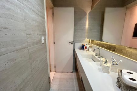 Apartamento à venda com 67m², 1 quarto e sem vaga Apartamento à venda com 67m², 1 quarto e sem vagaBanheiro