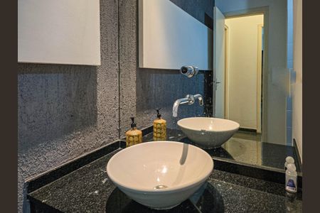 Banheiro de apartamento para alugar com 2 quartos, 86m² em Jardim Paraiba, Jacareí