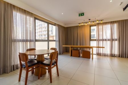 Apartamento para alugar com 34m², 1 quarto e sem vagaÁrea comum - Salão de festas