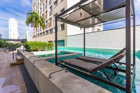 Apartamento para alugar com 34m², 1 quarto e sem vagaÁrea comum - Piscina