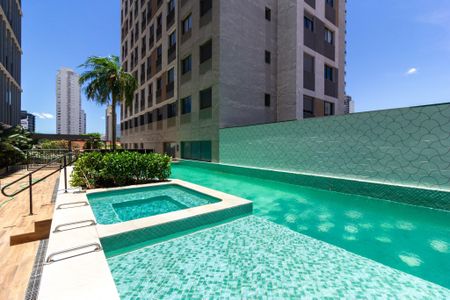 Apartamento para alugar com 34m², 1 quarto e sem vagaÁrea comum - Piscina