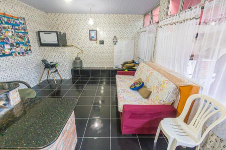 Casa à venda com 550m², 4 quartos e 5 vagas Casa à venda com 550m², 4 quartos e 5 vagascozinha 2