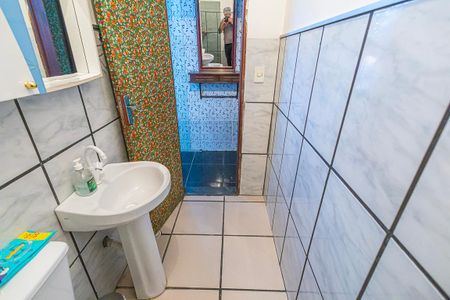Casa à venda com 550m², 4 quartos e 5 vagas Casa à venda com 550m², 4 quartos e 5 vagasbanheiro