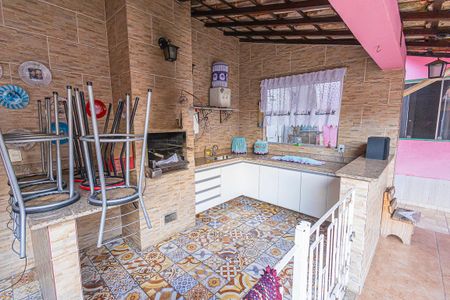 Casa à venda com 550m², 4 quartos e 5 vagas Casa à venda com 550m², 4 quartos e 5 vagasespaço gourmet