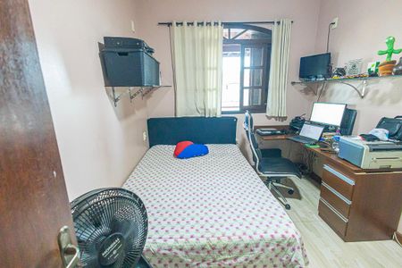 Casa à venda com 550m², 4 quartos e 5 vagas Casa à venda com 550m², 4 quartos e 5 vagasquarto 3