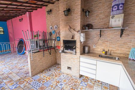 Casa à venda com 550m², 4 quartos e 5 vagas Casa à venda com 550m², 4 quartos e 5 vagasespaço gourmet