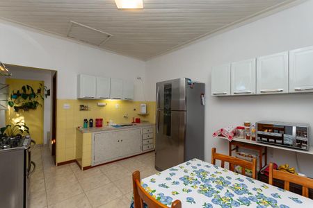 Cozinha de casa à venda com 2 quartos, 250m² em Vila Anglo Brasileira, São Paulo