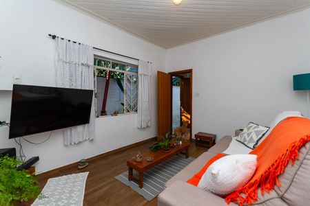 Sala de casa à venda com 2 quartos, 250m² em Vila Anglo Brasileira, São Paulo