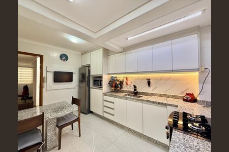 Casa de condomínio à venda com 204m², 3 quartos e 3 vagasCozinha