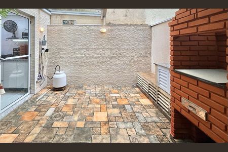 Casa de condomínio à venda com 204m², 3 quartos e 3 vagasBanheiro