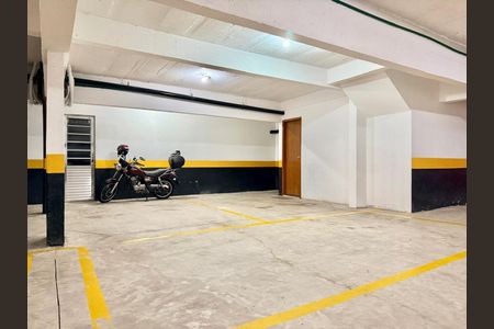 Casa de condomínio à venda com 204m², 3 quartos e 3 vagasGaragem