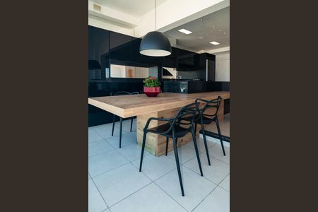 Apartamento para alugar com 135m², 2 quartos e 2 vagas Apartamento para alugar com 135m², 2 quartos e 2 vagasSala / Cozinha