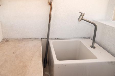 Apartamento para alugar com 135m², 2 quartos e 2 vagas Apartamento para alugar com 135m², 2 quartos e 2 vagasVaranda