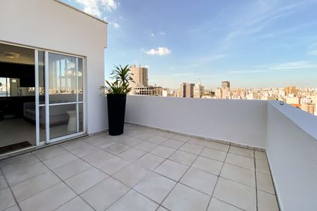 Apartamento para alugar com 135m², 2 quartos e 2 vagas Apartamento para alugar com 135m², 2 quartos e 2 vagasVaranda