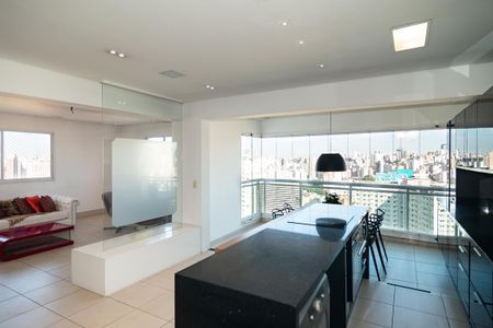 Apartamento para alugar com 135m², 2 quartos e 2 vagas Apartamento para alugar com 135m², 2 quartos e 2 vagasSala / Cozinha