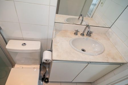 Apartamento para alugar com 135m², 2 quartos e 2 vagas Apartamento para alugar com 135m², 2 quartos e 2 vagasBanheiro Quarto 2- Suíte