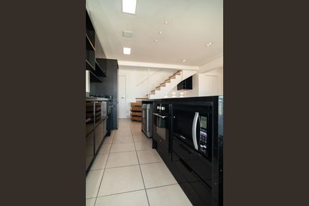 Apartamento para alugar com 135m², 2 quartos e 2 vagas Apartamento para alugar com 135m², 2 quartos e 2 vagasSala / Cozinha