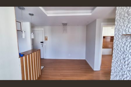 Sala de apartamento para alugar com 2 quartos, 45m² em Irajá, Rio de Janeiro