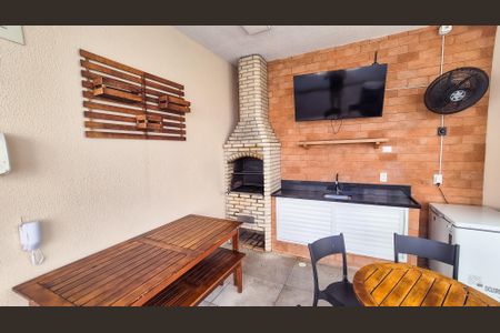 Apartamento para alugar com 45m², 2 quartos e 1 vagaÁrea comum - Churrasqueiras 