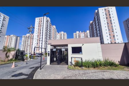 Apartamento para alugar com 45m², 2 quartos e 1 vagaEntada Do Condomínio 