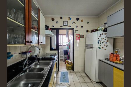 Apartamento para alugar com 76m², 2 quartos e sem vagaCozinha