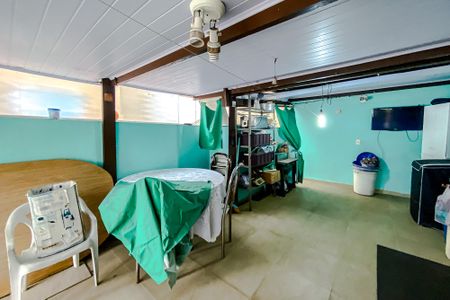 Apartamento à venda com 208m², 2 quartos e sem vaga Apartamento à venda com 208m², 2 quartos e sem vagaÁrea de Serviço/Churrasqueira
