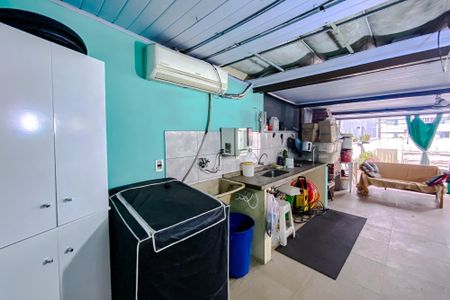Apartamento à venda com 208m², 2 quartos e sem vaga Apartamento à venda com 208m², 2 quartos e sem vagaÁrea de Serviço/Churrasqueira