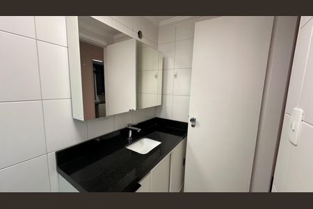 Apartamento para alugar com 69m², 2 quartos e 1 vaga