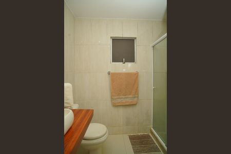 Casa de condomínio para alugar com 100m², 4 quartos e 2 vagas Casa de condomínio para alugar com 100m², 4 quartos e 2 vagasBanheiro Social