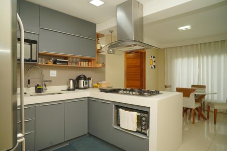 Casa de condomínio para alugar com 100m², 4 quartos e 2 vagas Casa de condomínio para alugar com 100m², 4 quartos e 2 vagasCozinha