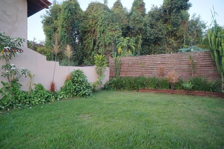 Casa de condomínio para alugar com 100m², 4 quartos e 2 vagas Casa de condomínio para alugar com 100m², 4 quartos e 2 vagasQuintal