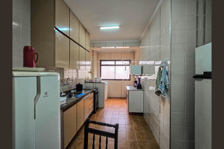 Apartamento para alugar com 82m², 2 quartos e 1 vagaCozinha