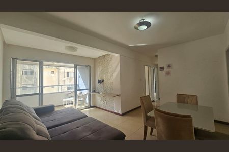 Sala de apartamento para alugar com 2 quartos, 50m² em Costa Azul, Salvador