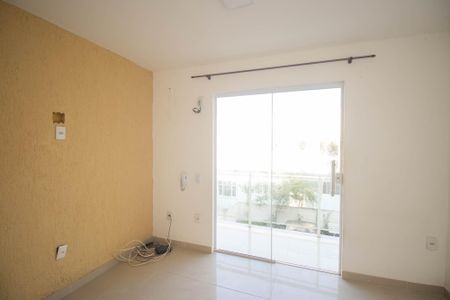 Casa de condomínio para alugar com 90m², 2 quartos e 1 vagaSala
