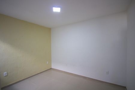Casa de condomínio para alugar com 90m², 2 quartos e 1 vaga