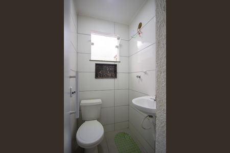 Casa de condomínio para alugar com 90m², 2 quartos e 1 vaga Casa de condomínio para alugar com 90m², 2 quartos e 1 vagaBanheiro 1
