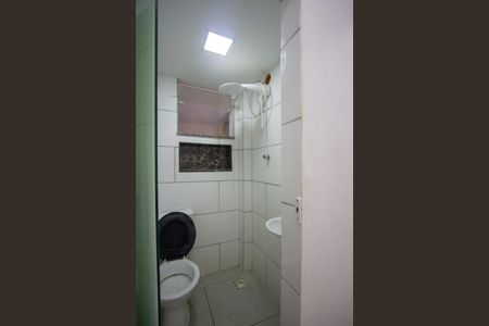 Casa de condomínio para alugar com 90m², 2 quartos e 1 vaga Casa de condomínio para alugar com 90m², 2 quartos e 1 vagaBanheiro 2