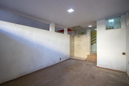 Casa de condomínio para alugar com 90m², 2 quartos e 1 vaga Casa de condomínio para alugar com 90m², 2 quartos e 1 vagaGaragem