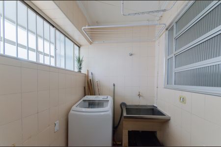 Apartamento à venda com 65m², 2 quartos e sem vagaÁrea de Serviço