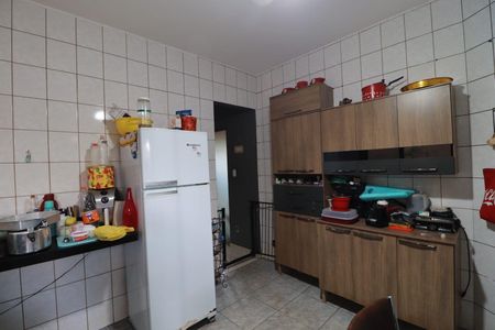 Casa de condomínio para alugar com 200m², 4 quartos e 3 vagasCozinha